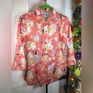 Haley and the Hound | Women’s Colorful Floral Print Half/Buttons Blouse Top